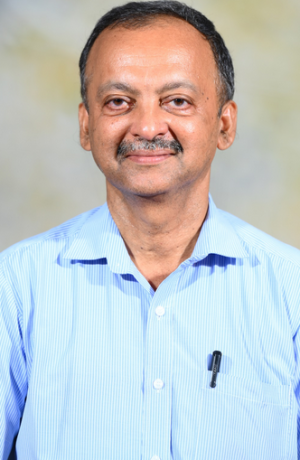 ಶ್ರೀ ಕೆ. ಜಗದೀಶ ನಾವಡ  ಪ್ರಾಂಶುಪಾಲರು, <br> ವಿವೇಕ ಪದವಿಪೂರ್ವ ಕಾಲೇಜು